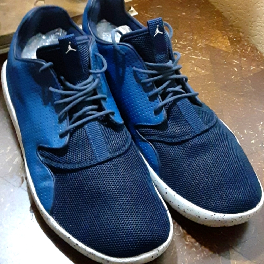 Men shoes